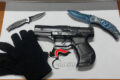 Marano di Napoli: fugge all’alt dei carabinieri. In manette un 22enne, in auto una pistola e 2 coltelli