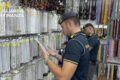 GdiF NAPOLI: sequestrati oltre 3,4 milioni di articoli non sicuri e dannosi per la salute. Segnalate 3 persone alla locale camera di commercio.