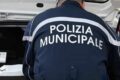 Trentola Ducenta, due agenti della Polizia Locale denunciano un’aggressione durante un intervento per la raccolta dei rifiuti 